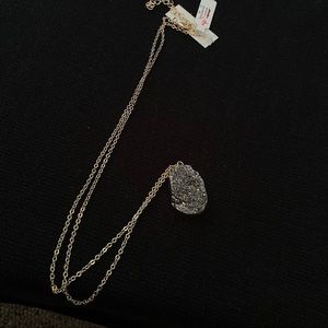 NWT Francesca’s Stone Necklace